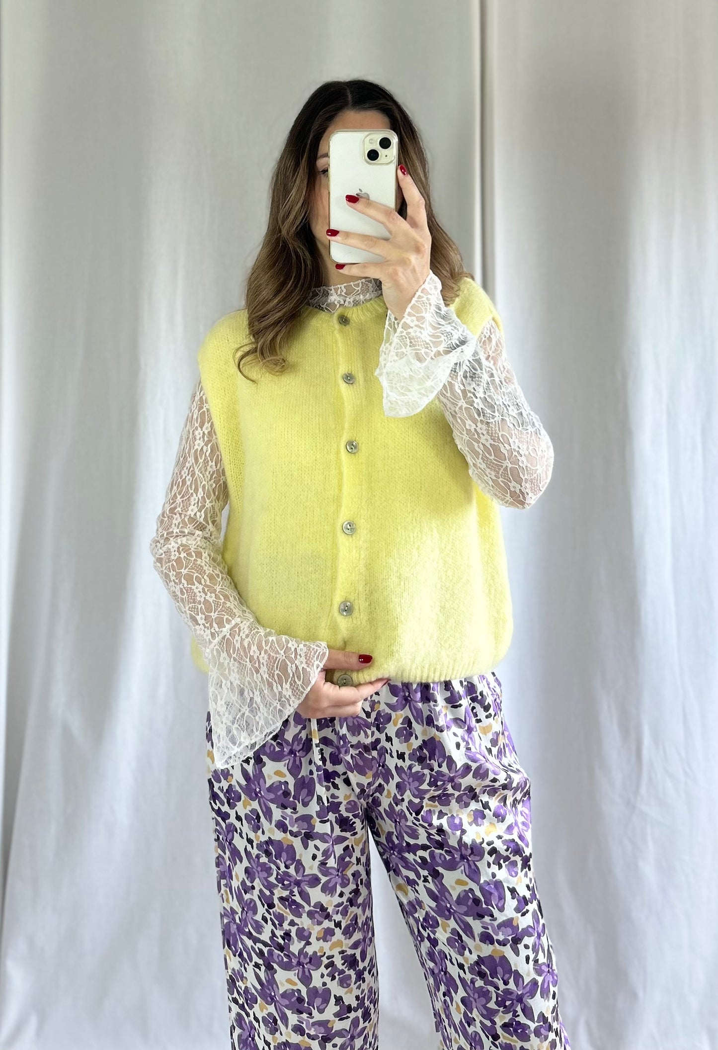 PULL SANS MANCHES ÉLIA - JAUNE