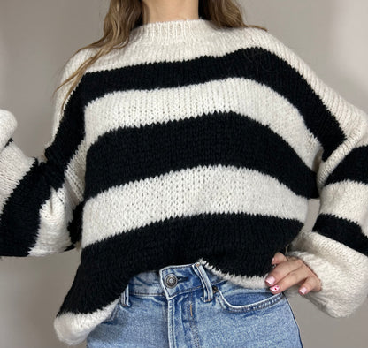 PULL ANAÉ - RAYÉ NOIR ET BLANC